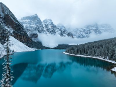 golden-mountain-rainfall-a3kx